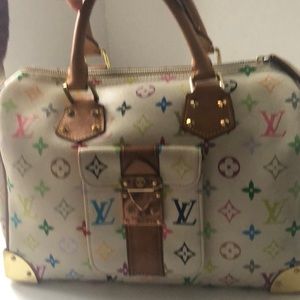 Gorgeous, All Leather Handbag LV.